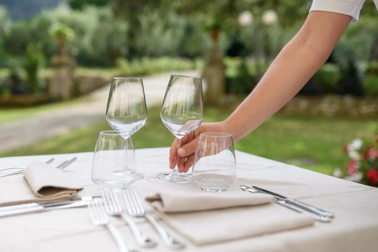 לוקה Hotel Villa San Michele 4*,  איטליה